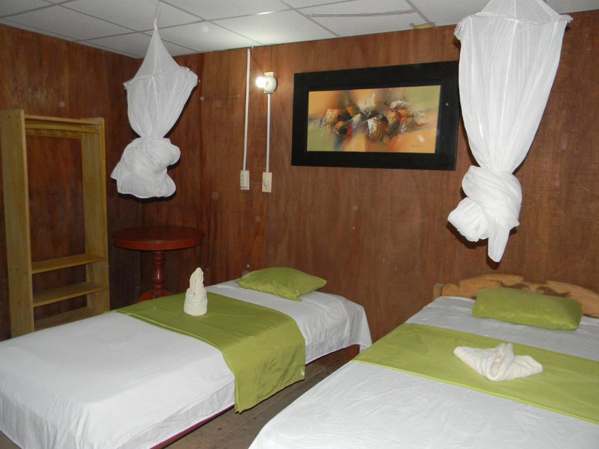 Jacamar Lodge Expeditions Iquitos Exterior photo